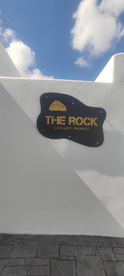 The Rock Luxury Homes Μεσαριά Εξωτερικό φωτογραφία